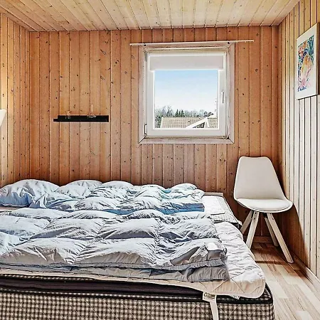 12 Person In Holiday home
