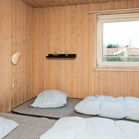 12 Person In Holiday home